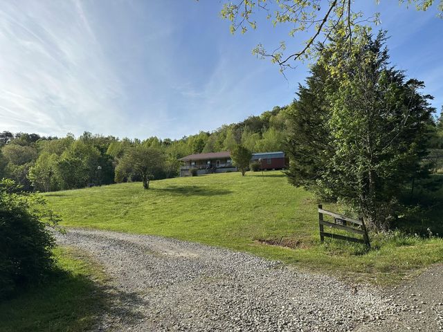 231 Cox Lane, Williamsburg, KY 40769
