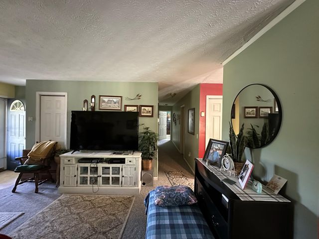 231 Cox Lane, Williamsburg, KY 40769