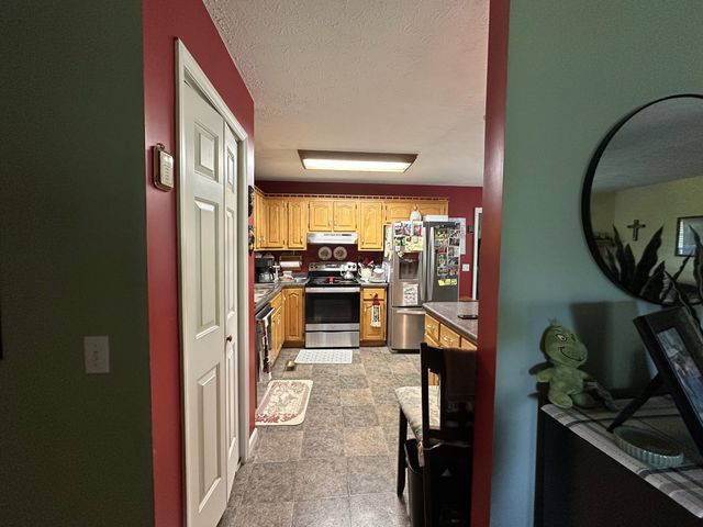 231 Cox Lane, Williamsburg, KY 40769