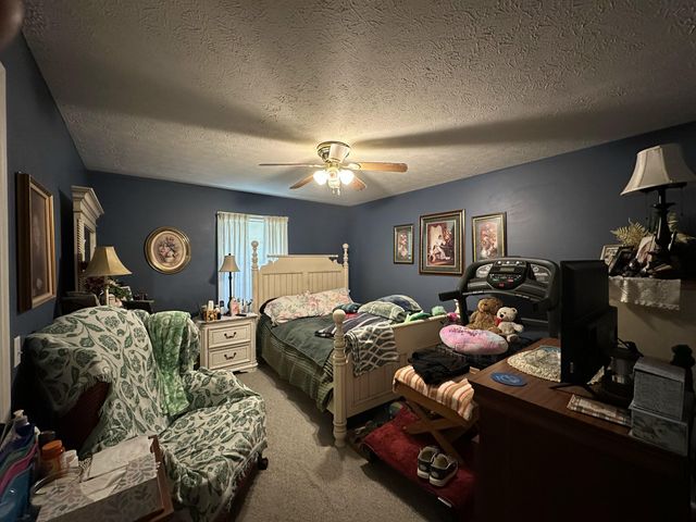 231 Cox Lane, Williamsburg, KY 40769