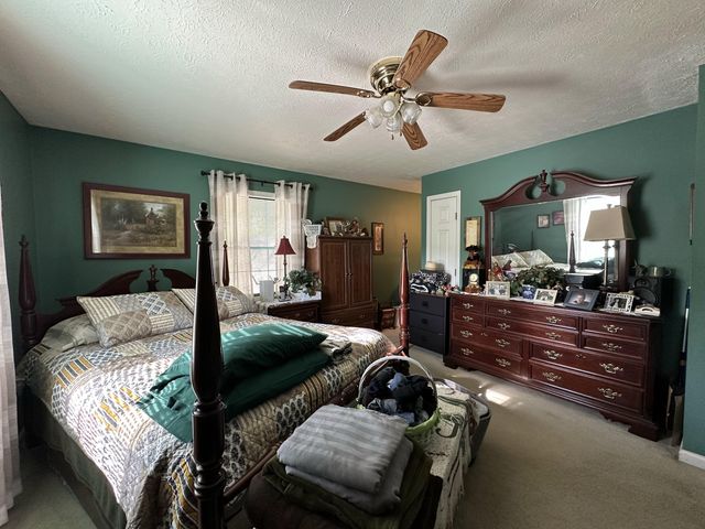 231 Cox Lane, Williamsburg, KY 40769