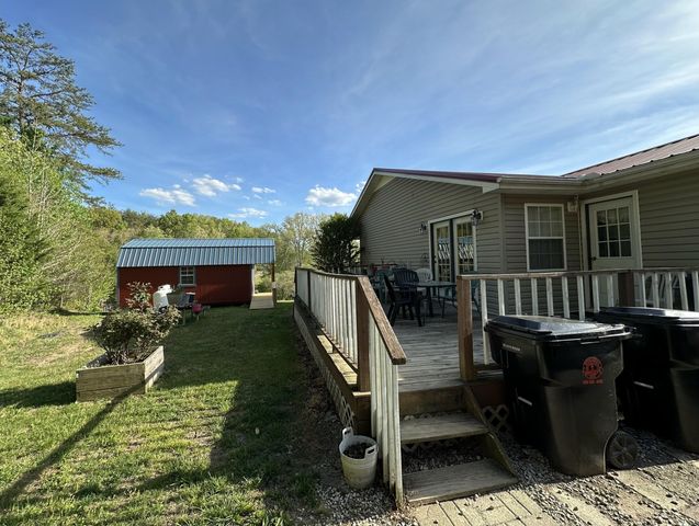 231 Cox Lane, Williamsburg, KY 40769