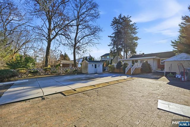 351 Harristown Road, Glen Rock, NJ 07452