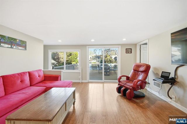 351 Harristown Road, Glen Rock, NJ 07452