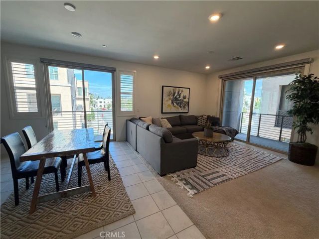 179 Cadence, Irvine, CA 92618