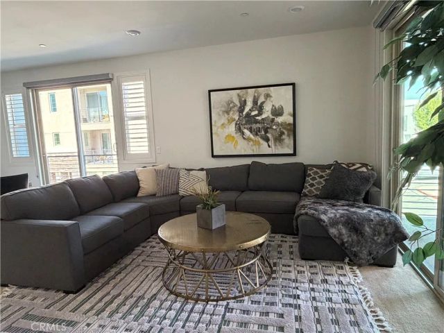 179 Cadence, Irvine, CA 92618