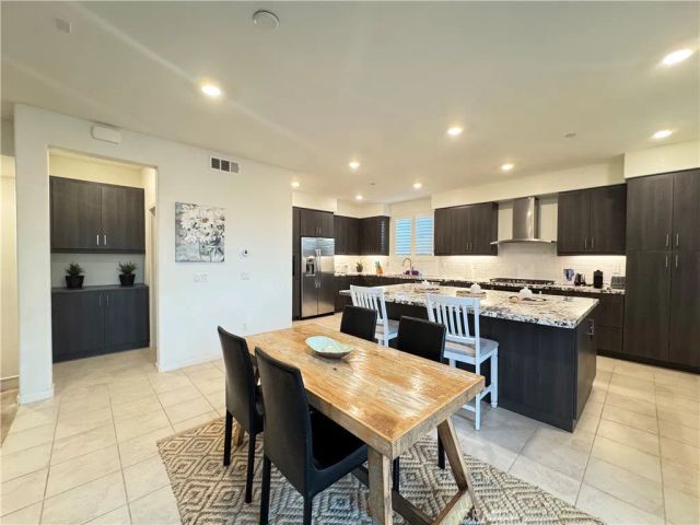 179 Cadence, Irvine, CA 92618