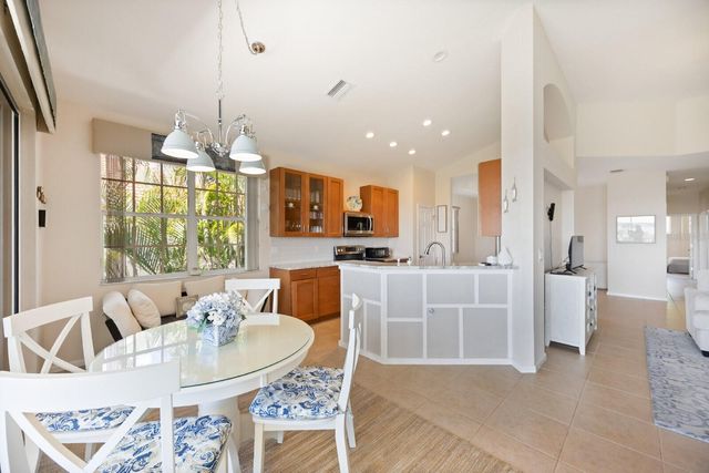 4604 CLUB DRIVE B202, Port Charlotte, FL 33953