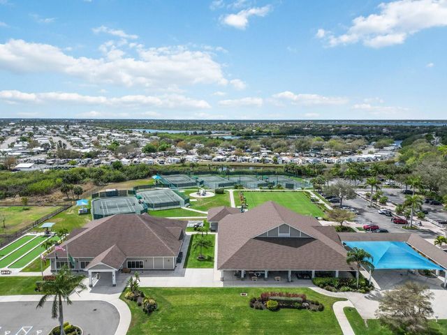 4604 CLUB DRIVE B202, Port Charlotte, FL 33953