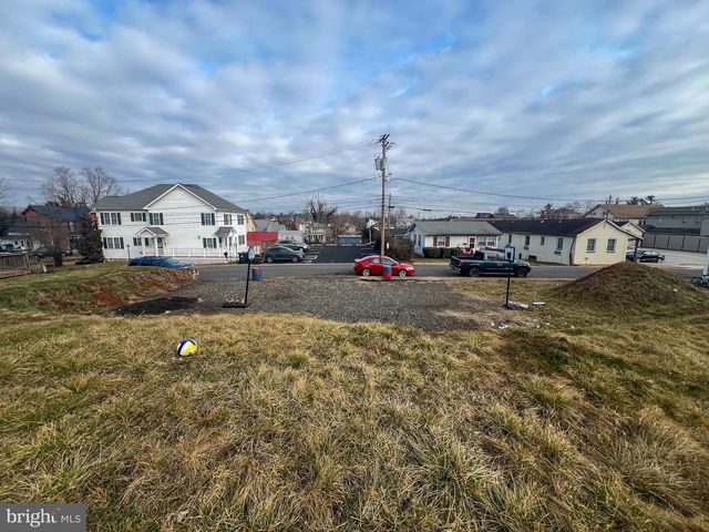 121 W PIEDMONT ST, Culpeper, VA 22701