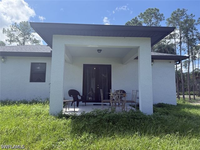 2065 18th AVE NE, Naples, FL 34120