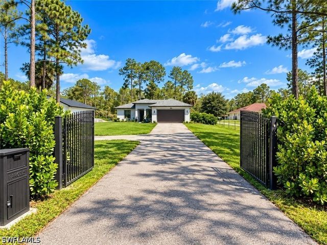 2065 18th AVE NE, Naples, FL 34120