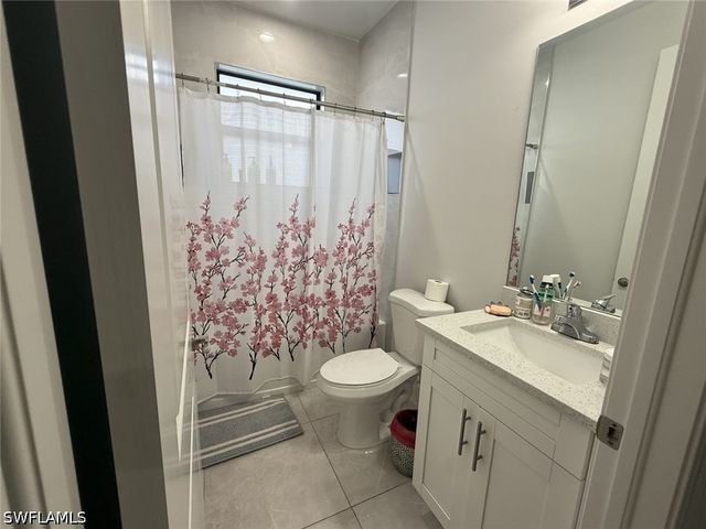 2065 18th AVE NE, Naples, FL 34120