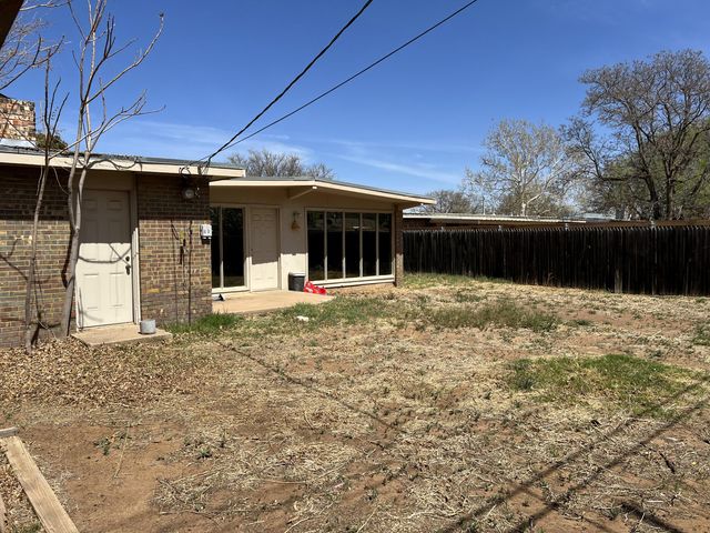 2729 64th Street, Lubbock, TX 79413