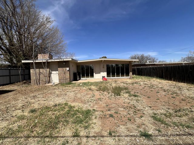2729 64th Street, Lubbock, TX 79413