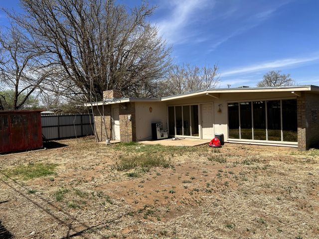 2729 64th Street, Lubbock, TX 79413