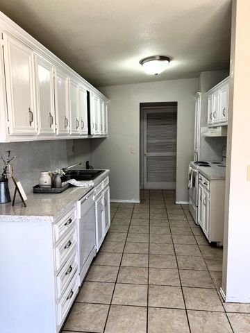 2729 64th Street, Lubbock, TX 79413