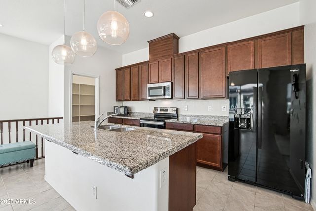 14870 W ENCANTO Boulevard 2075, Goodyear, AZ 85395