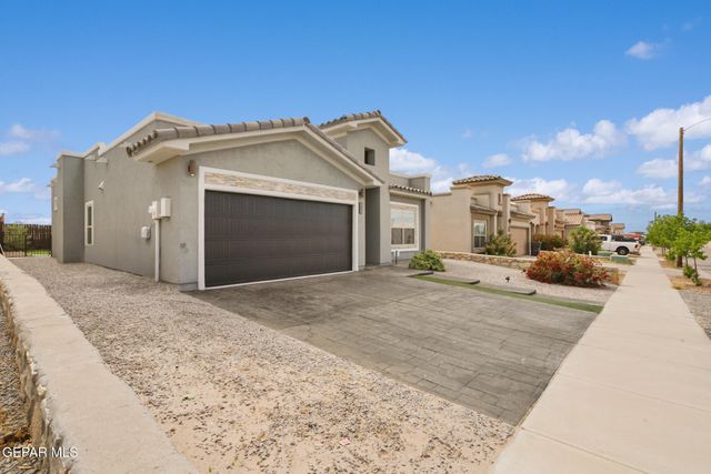 654 DARLINGTON Drive, El Paso, TX 79928