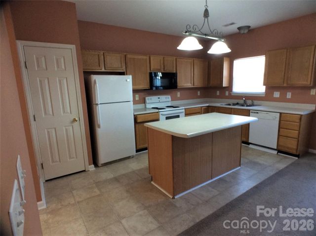 18040 Delmas Drive, Cornelius, NC 28031