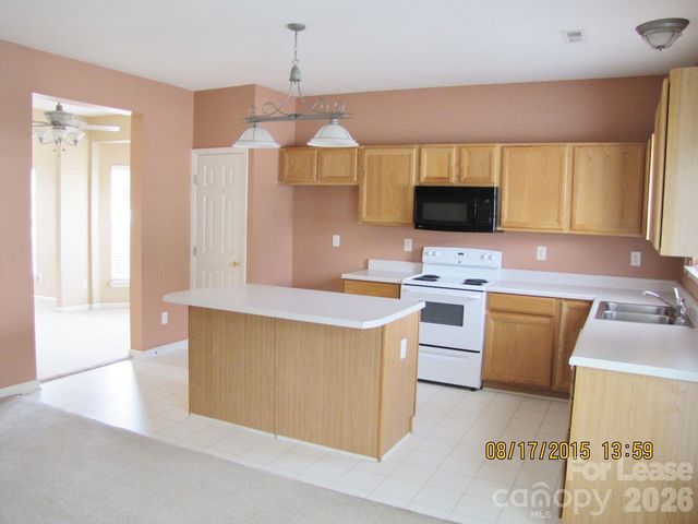 18040 Delmas Drive, Cornelius, NC 28031