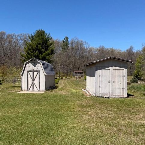 11711 Nichols Road, Blue Lake Twp, MI 49425