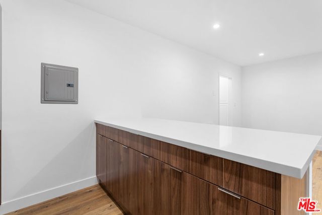 2002 4th Street 203, Santa Monica, CA 90405