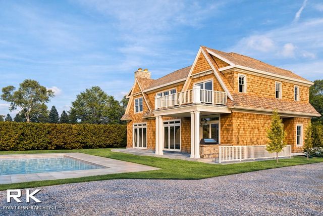 27 Adams Lane, Southampton, NY 11968