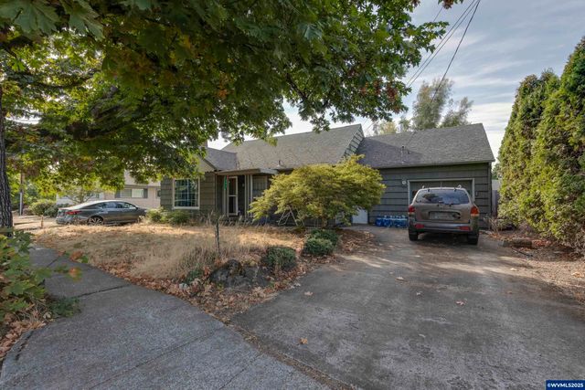 771 SE Miller Av, Dallas, OR 97338