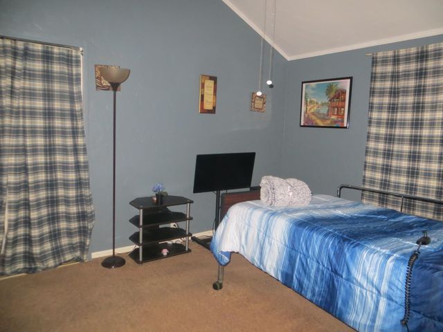 2013 Deats Road, Dickinson, TX 77539