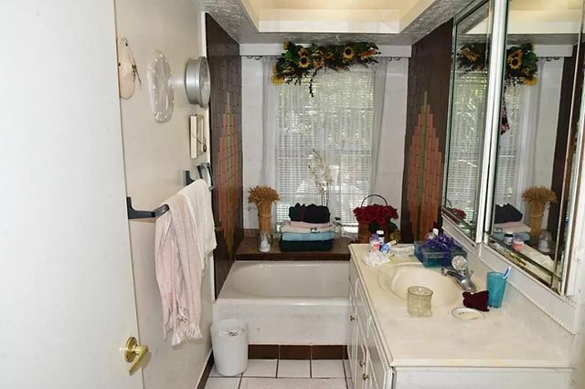 2013 Deats Road, Dickinson, TX 77539