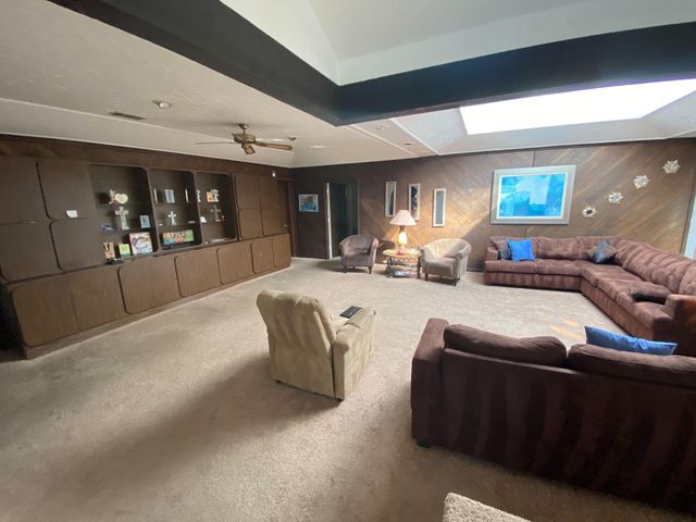 2013 Deats Road, Dickinson, TX 77539