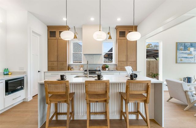 4610 Gracey Street, Dallas, TX 75216