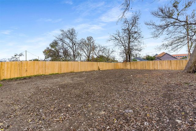 4610 Gracey Street, Dallas, TX 75216