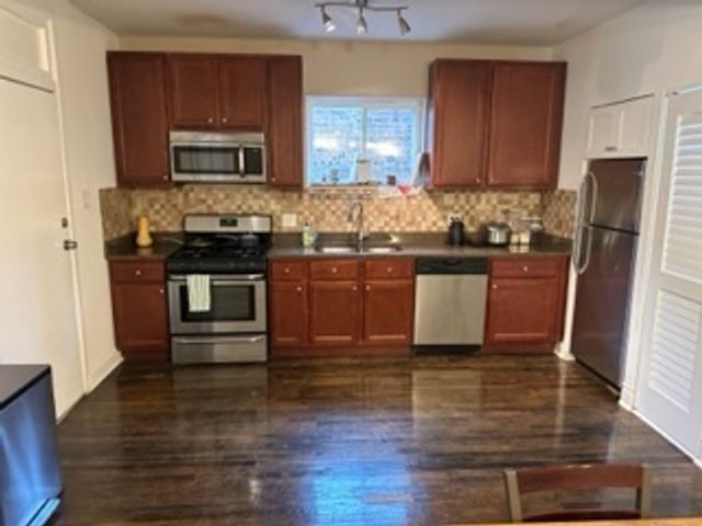 1650 N RICHMOND Street 2, Chicago, IL 60647