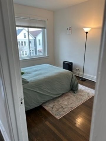 1650 N RICHMOND Street 2, Chicago, IL 60647