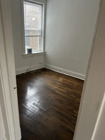 1650 N RICHMOND Street 2, Chicago, IL 60647