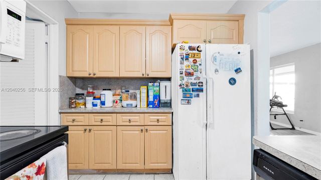 3145 Hollywood Blvd, Hollywood, FL 33021