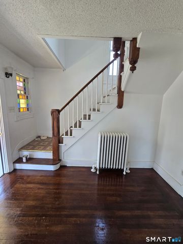 60 Waterville Street, Waterbury, CT 06710