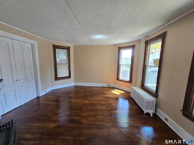 60 Waterville Street, Waterbury, CT 06710