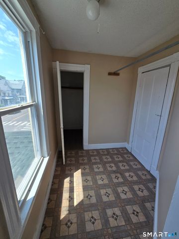 60 Waterville Street, Waterbury, CT 06710