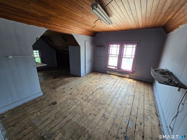 60 Waterville Street, Waterbury, CT 06710