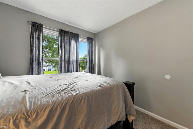 1404 Coldingham CT, Virginia Beach, VA 23464