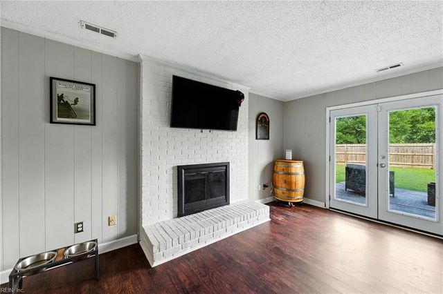 1404 Coldingham CT, Virginia Beach, VA 23464