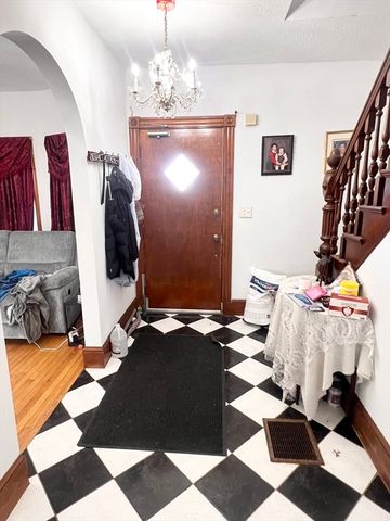 `146 Woodrow Ave, Boston, MA 02124