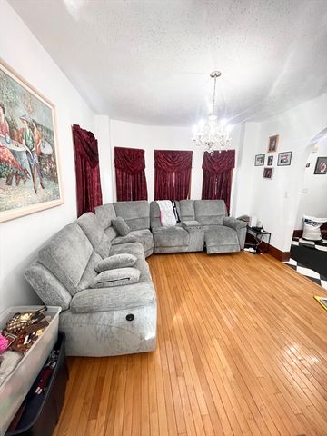 `146 Woodrow Ave, Boston, MA 02124