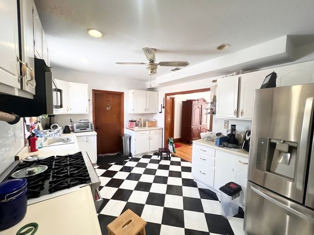 `146 Woodrow Ave, Boston, MA 02124