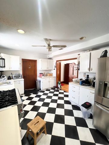 `146 Woodrow Ave, Boston, MA 02124