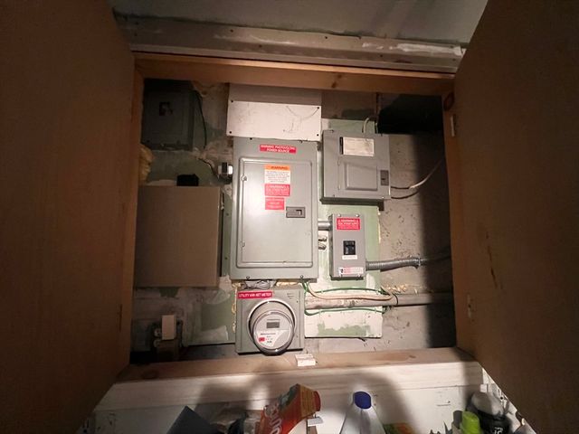 `146 Woodrow Ave, Boston, MA 02124