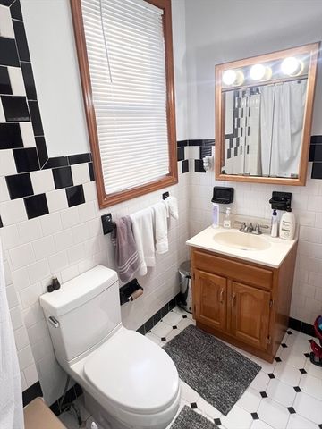 `146 Woodrow Ave, Boston, MA 02124